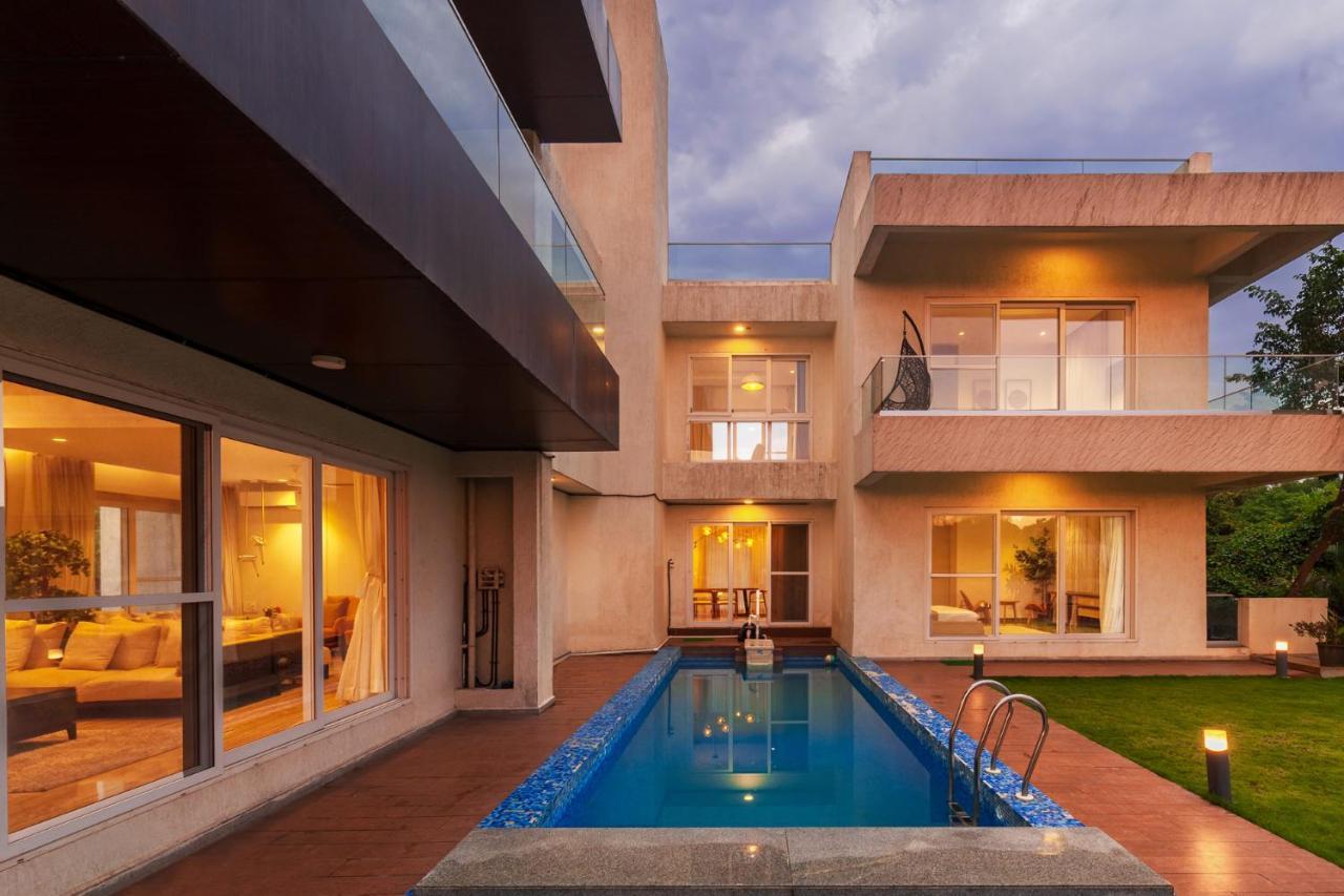 Villa Azul By Stayvista, Offering A Snooker Table, Terrace, Swimming Pool & A Spacious Lawn With A Charming Gazebo For A Perfect Getaway Lonavala Eksteriør bilde