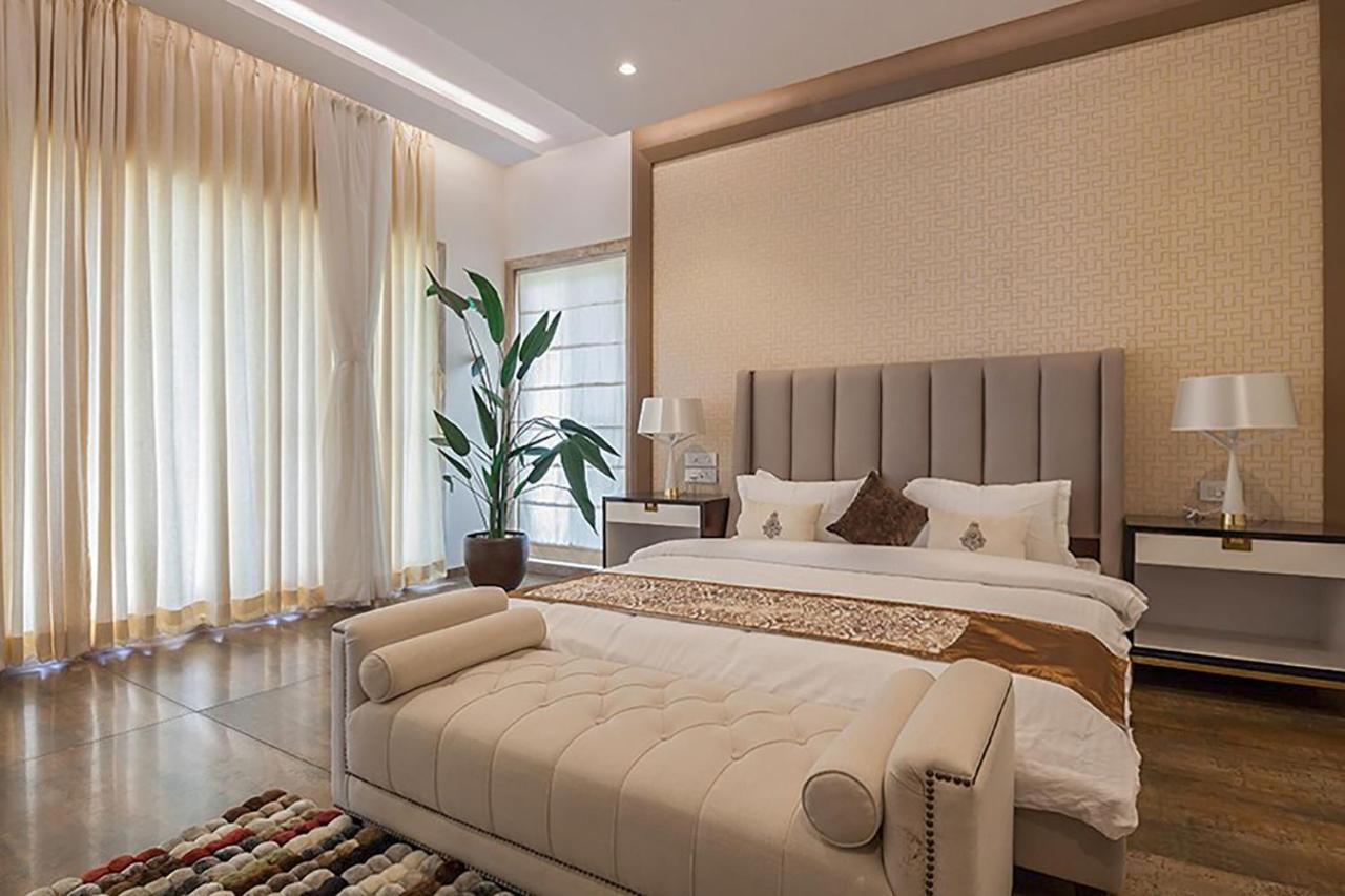 Villa Azul By Stayvista, Offering A Snooker Table, Terrace, Swimming Pool & A Spacious Lawn With A Charming Gazebo For A Perfect Getaway Lonavala Eksteriør bilde