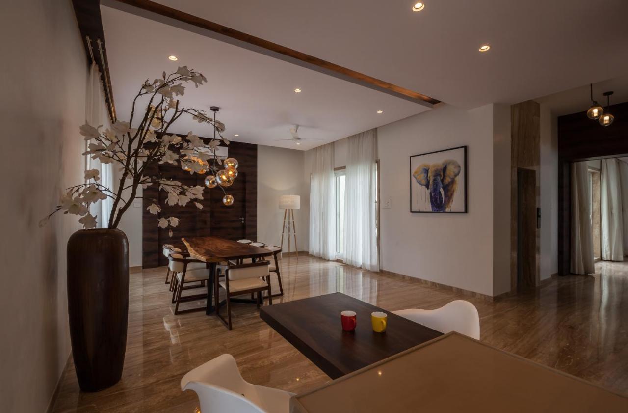 Villa Azul By Stayvista, Offering A Snooker Table, Terrace, Swimming Pool & A Spacious Lawn With A Charming Gazebo For A Perfect Getaway Lonavala Eksteriør bilde